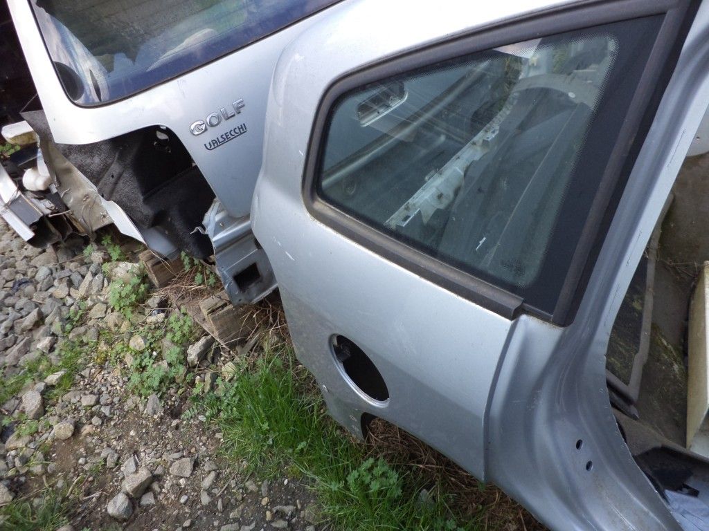 Aripa spate AUDI A2