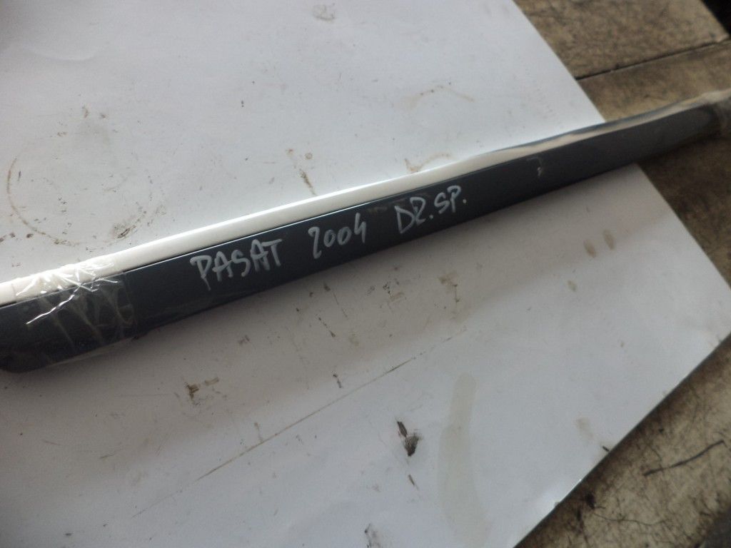 Bandou usa VOLKSWAGEN PASSAT - 3B0853754D