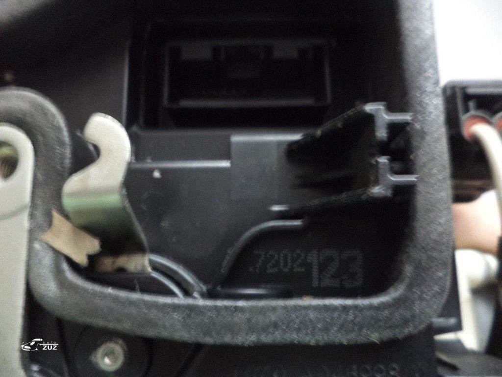 Broasca usa  BMW E65 - 41013061002