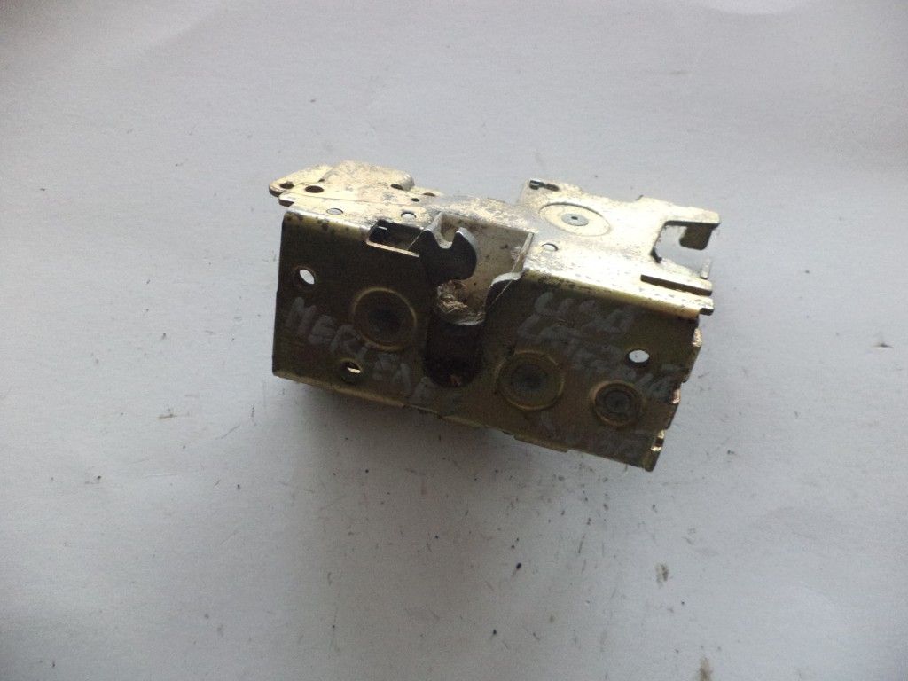 Broasca usa MERCEDES SPRINTER - 9017301135