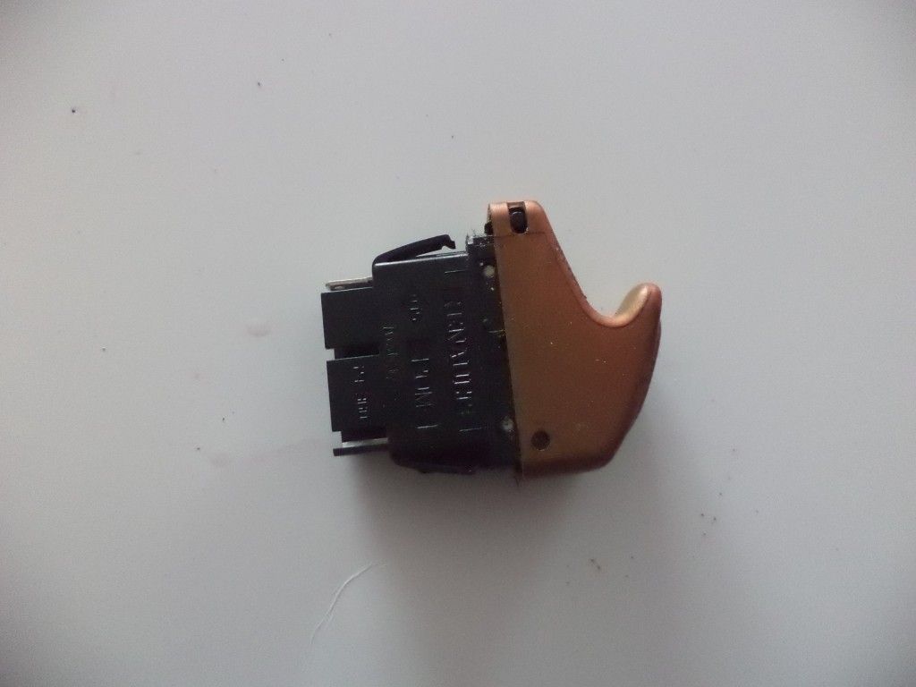 Buton geam RENAULT SCENIC RX4 DR
