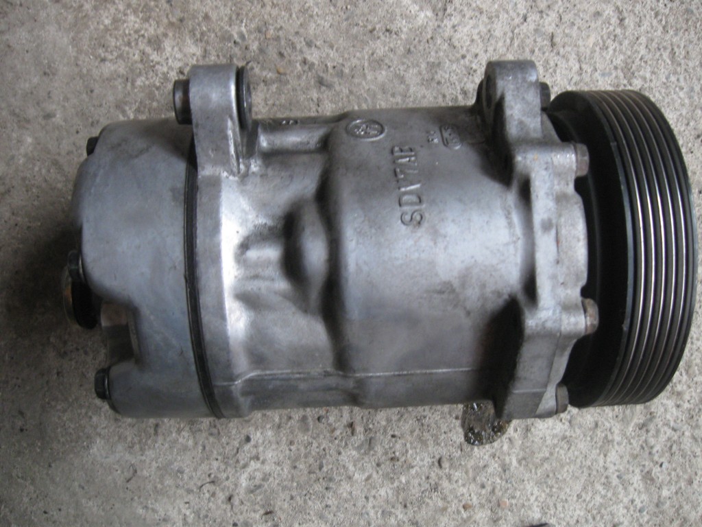 COMPRESOR CLIMA VW T4 7D0820805