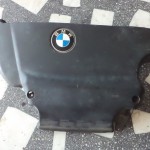 Capac motor BMW E46 2.0D - 13717786529