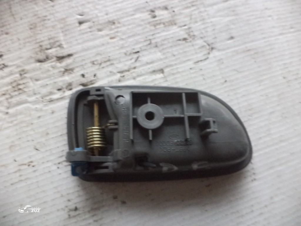 Clanta usa KIA  RIO - 82620-FD000