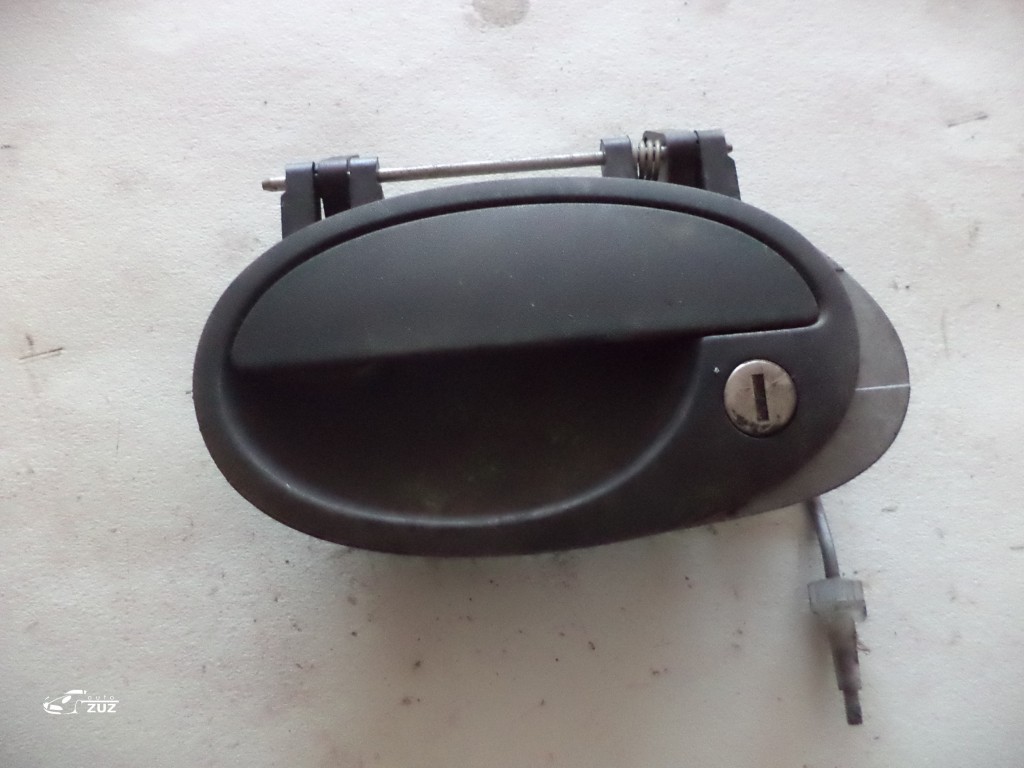 Clanta usa OPEL CORSA C