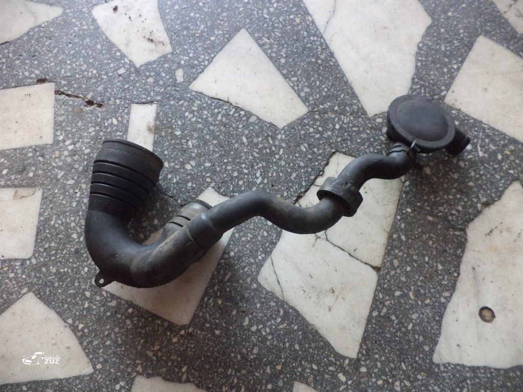 Conducta aer VOLKSWAGEN PASSAT - 8D0129615