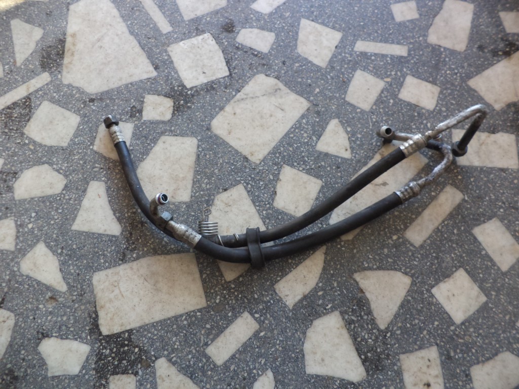 Conducta clima VOLKSWAGEN PASSAT - 8D0260704H