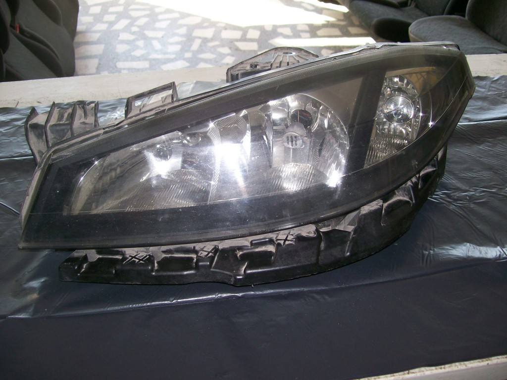 FAR STG LAGUNA 2 - 8200481196