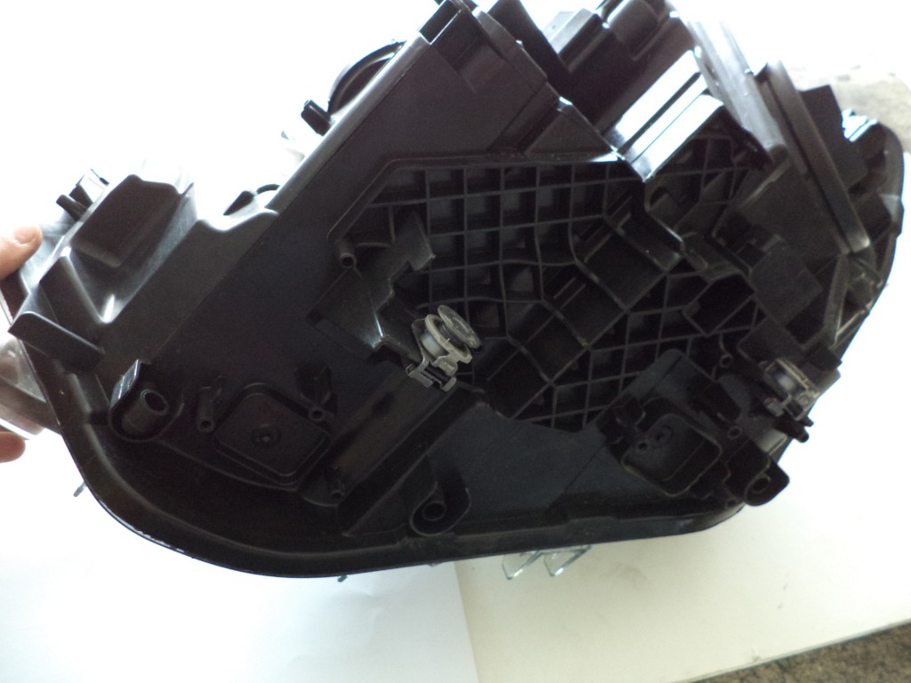 Far BMW SERIA 1  F20 - 7229672-08