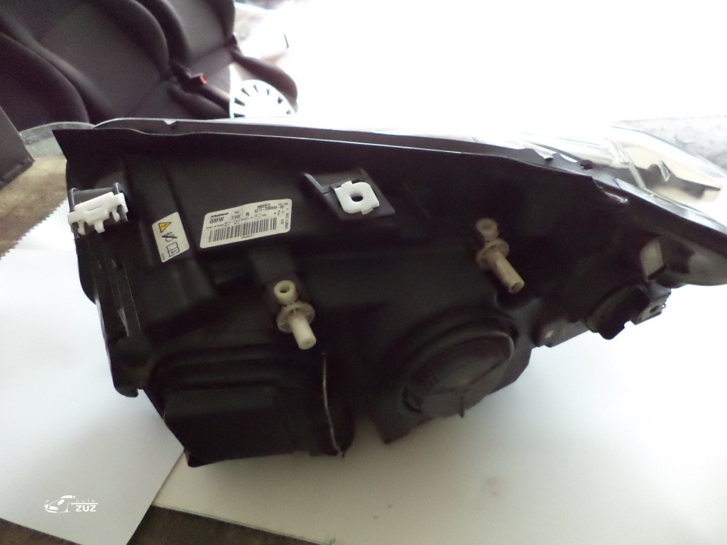 Far BMW X1 E84 - 89093515 1