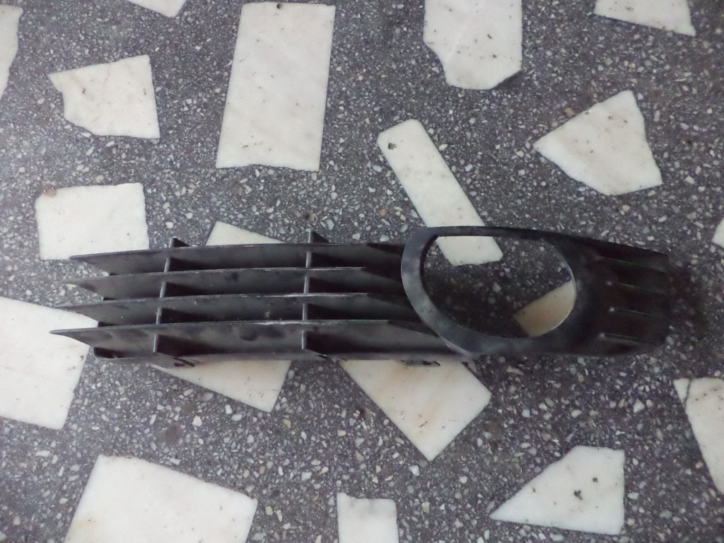 Grila far ceata AUDI A8 - 4E0807681A