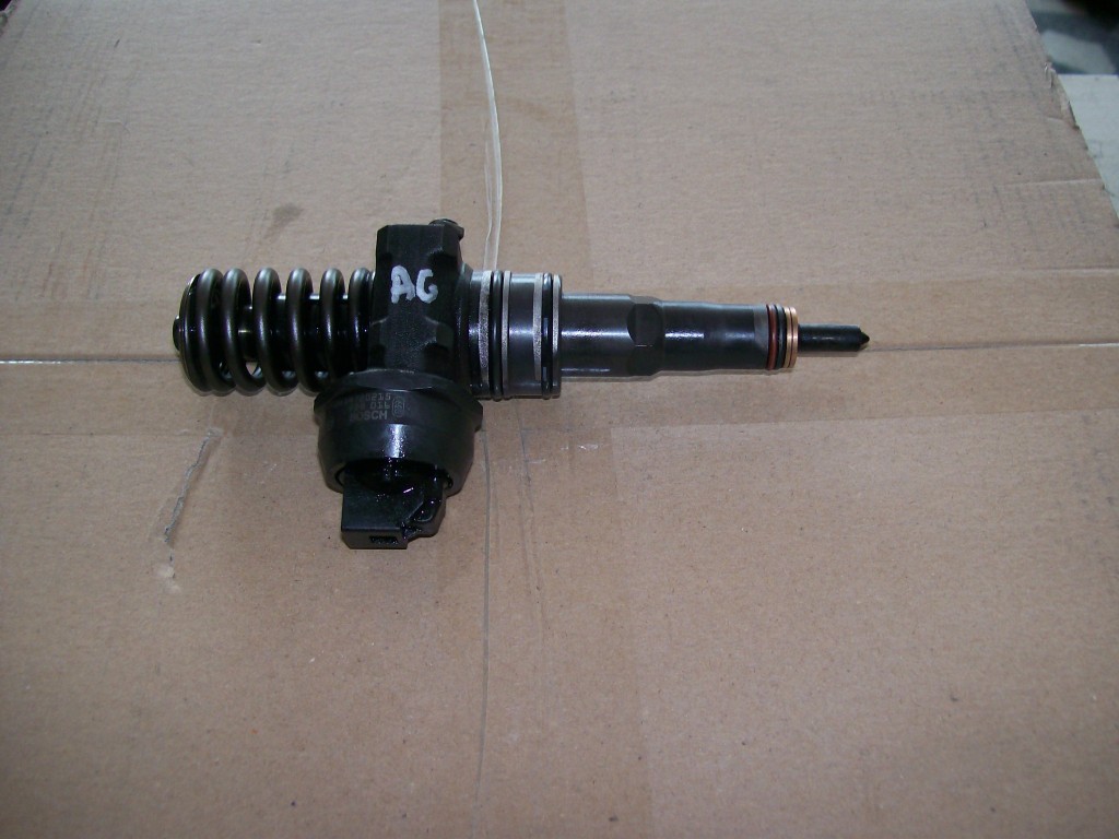 INJECTOR VW - 0414720215