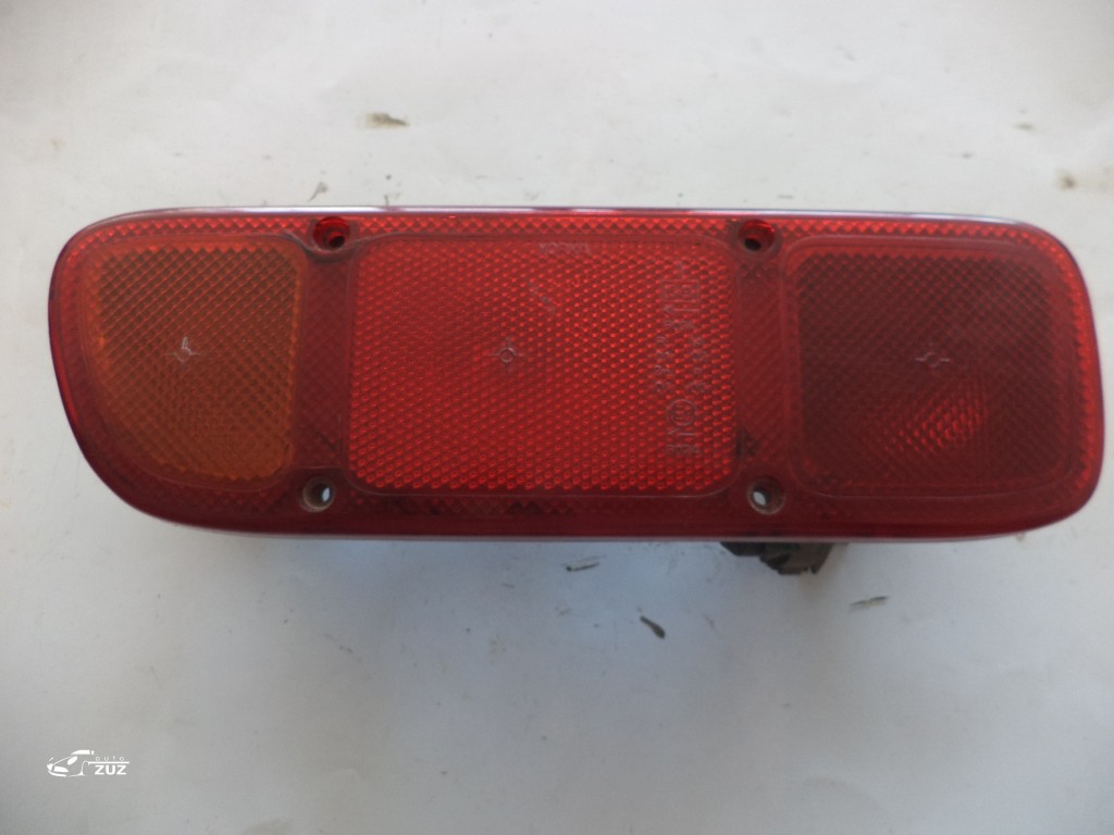 Lampa stop NISSAN TERRANO 2