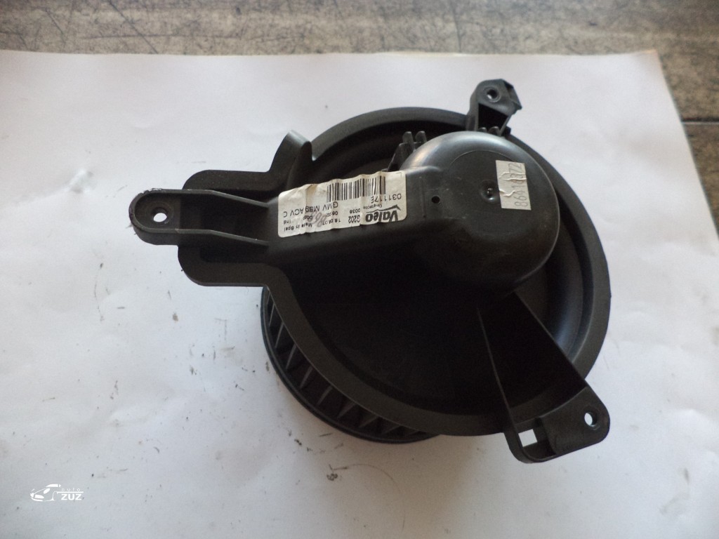 Motor ventilator abitaclu PEUGEOT PARTNER - 031117E