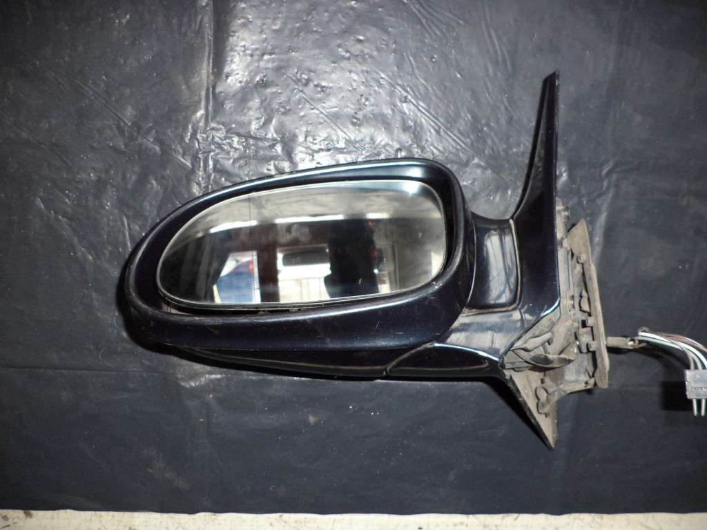 OGLINDA MERCEDES SLK STANGA