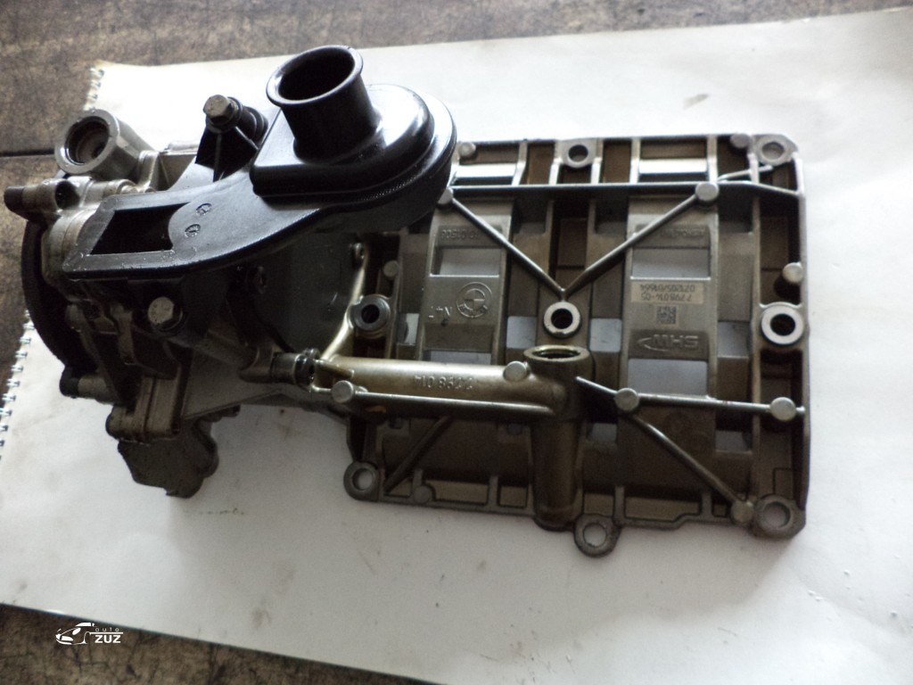 Pompa ulei BMW  - 7798014-05