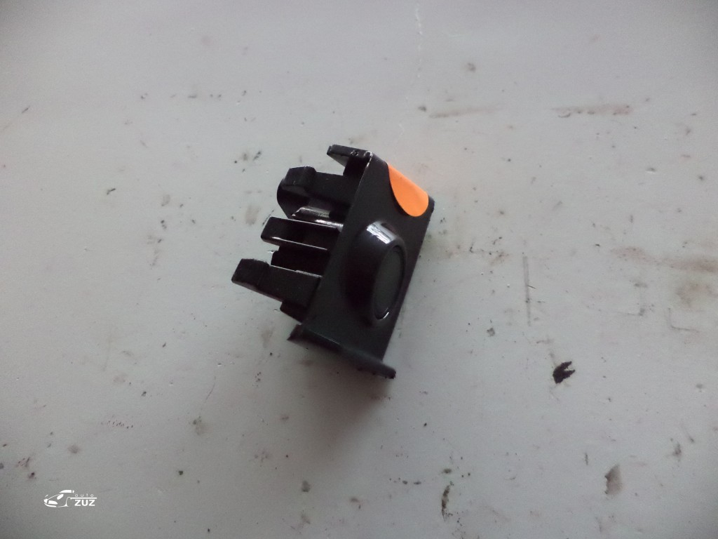 Senzor parcare VOLKSWAGEN PASSAT B8 - 5Q0919275C