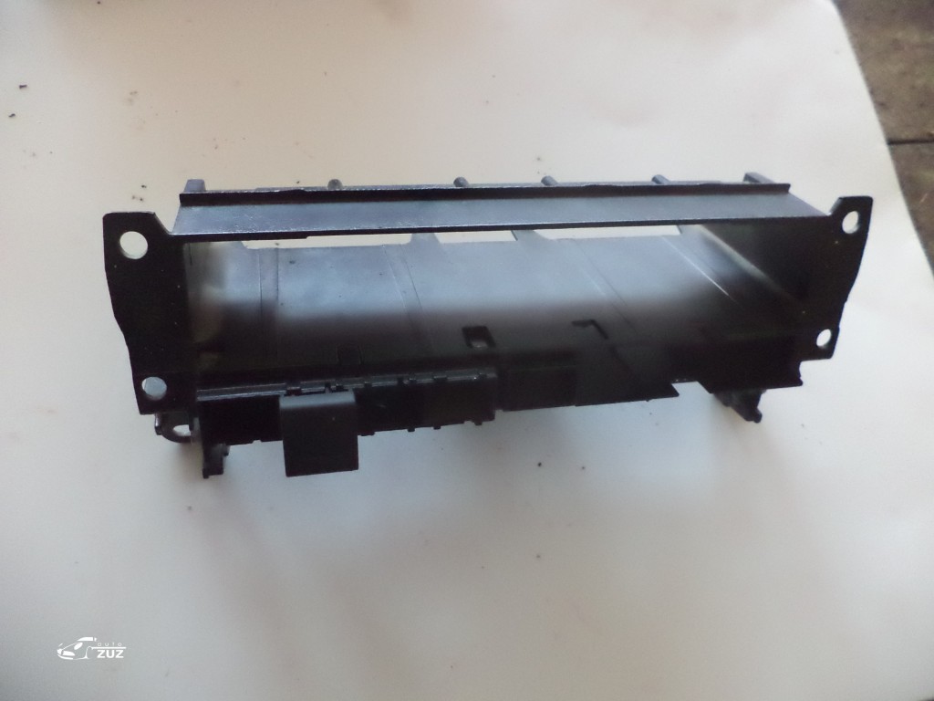 Suport instrumente bord AUDI A4 - 8H0858089