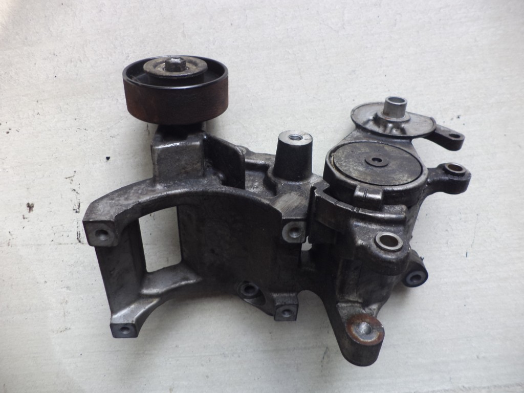 Suport rola intinzatoare TOYOTA LAND CRUISER