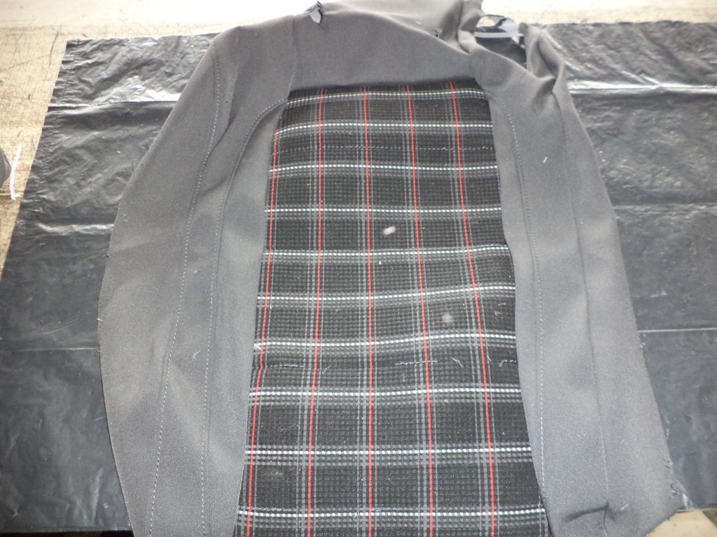 Tapiterie scaune VOLKSWAGEN GOLF - 1K3881806f