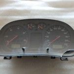 ceas bord golf 4 - 1J0919861B