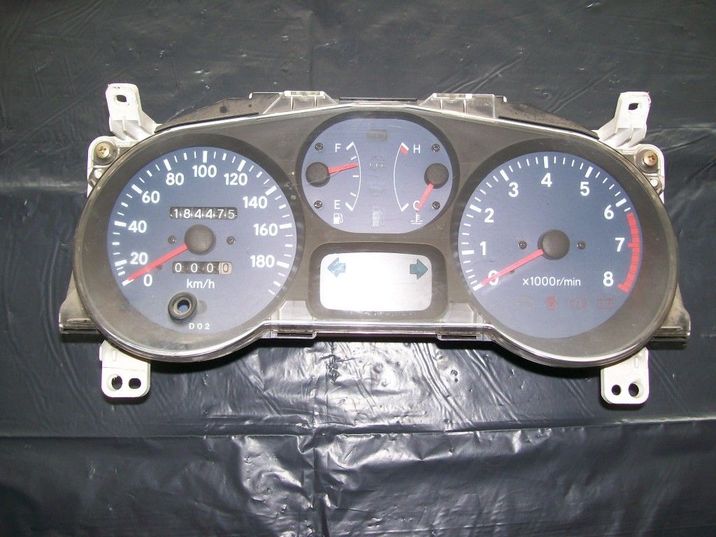 ceas bord rav4 - 83800-42180