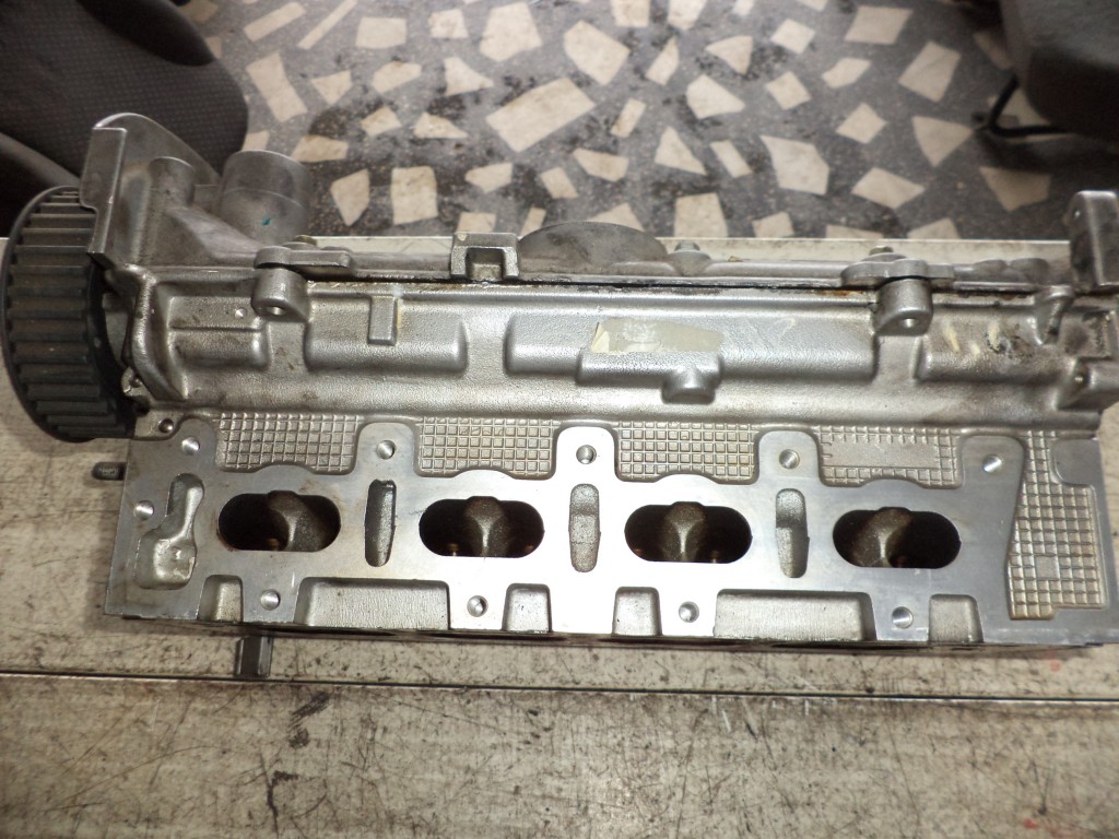 chiuloasa renault 1.6 16v 2006c