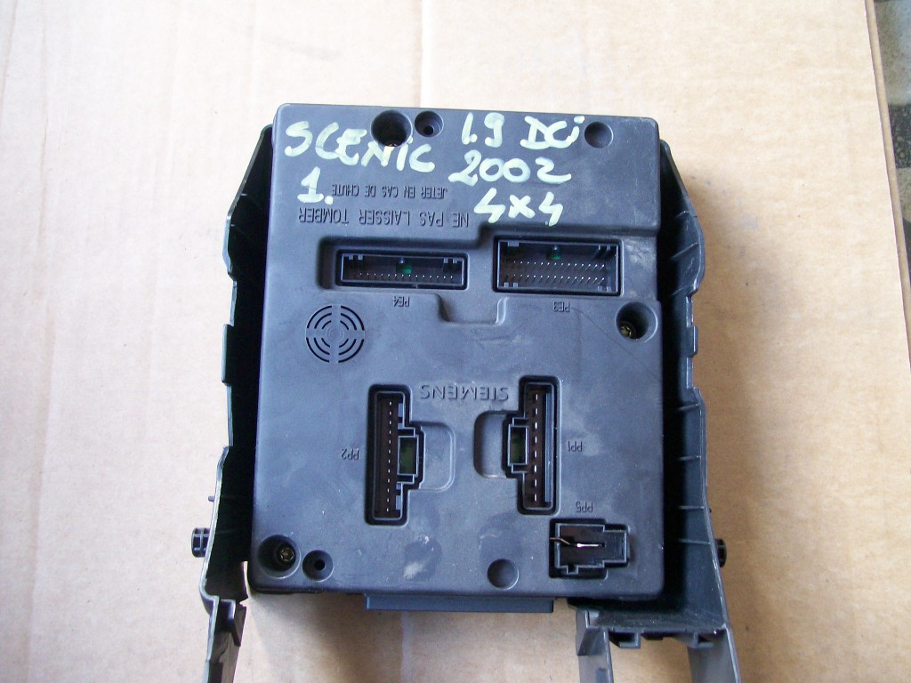 modul relee renault scenic rx4-8200033521B
